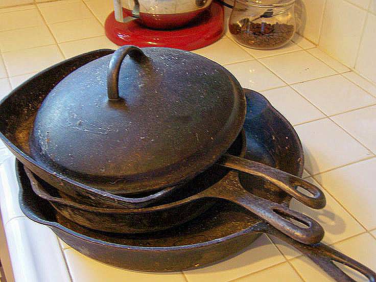 راه های جلوگیری از زنگ زدن قابلمه چدنی