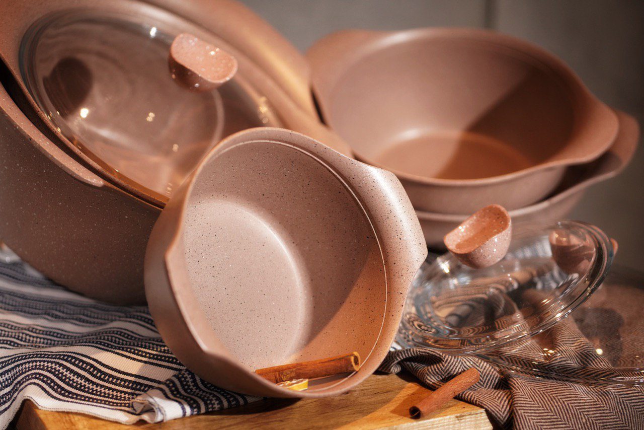 ساخت قابلمه چدنی در ایزی کوک چگونه است؟ فرآیند حرفهای و کیفیت برتر