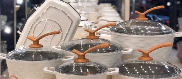 تفاوت قابلمه گرانیتی و سرامیکی | ایمنی و دوام در آشپزی